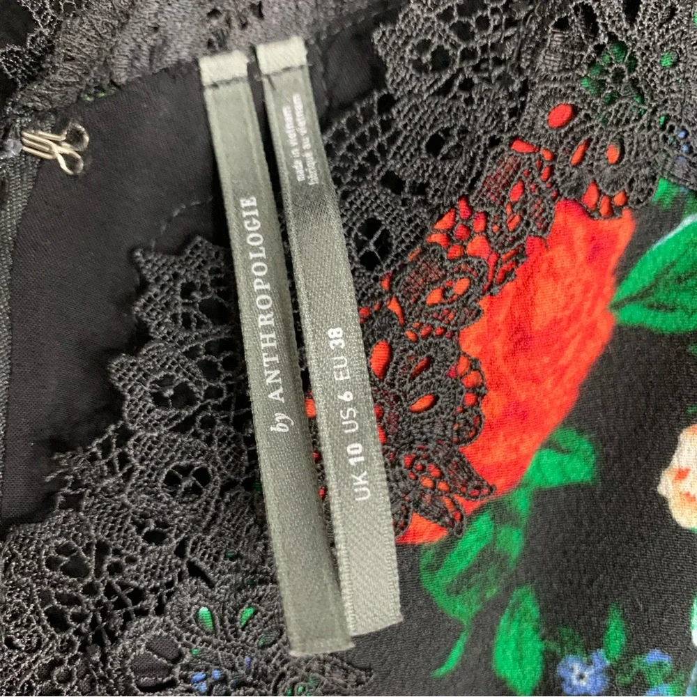 Anthropologie Lacy V Neck Black Floral Mini Dress , size 6 - Picture 3 of 13